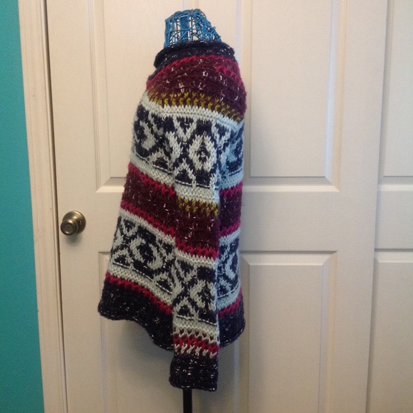 Silver Reed Pullover - Picture 3 of 4